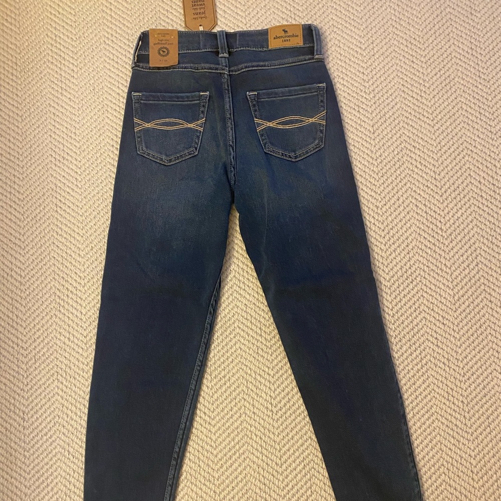 Abercrombie Kids girls size 9/10 high-rise girlfriend jeans distressed look